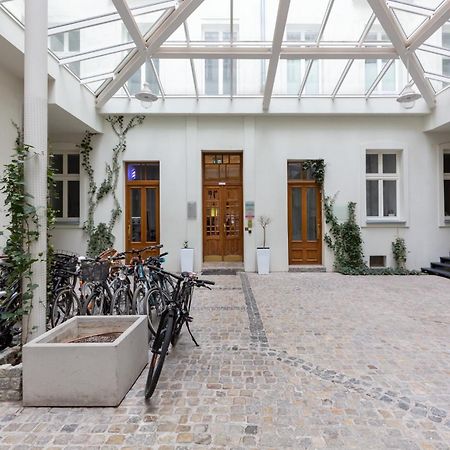 Lux Studio Kamienica Noakowskiego 16 By Noclegi Renters Warschau Buitenkant foto