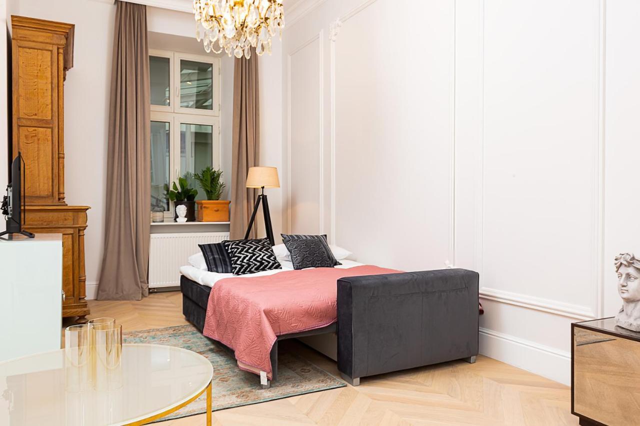 Lux Studio Kamienica Noakowskiego 16 By Noclegi Renters Warschau Buitenkant foto