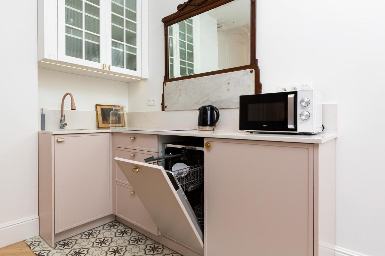 Lux Studio Kamienica Noakowskiego 16 By Noclegi Renters Warschau Buitenkant foto